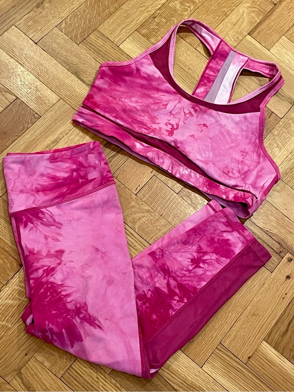 ***2-For-1***~ZYIA Active~Pink Tie-Dye Sports Bra & Capri Leggings Set
